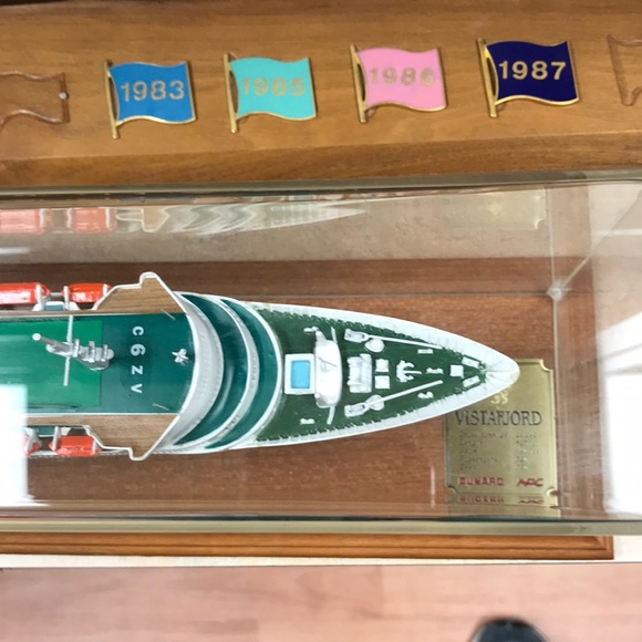 Model of Passenger Ship VISTAFJIORD - Picture 3 of 4